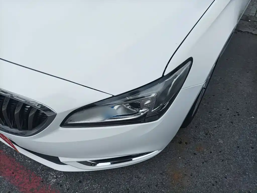 Buick Verano — миниатюра 24