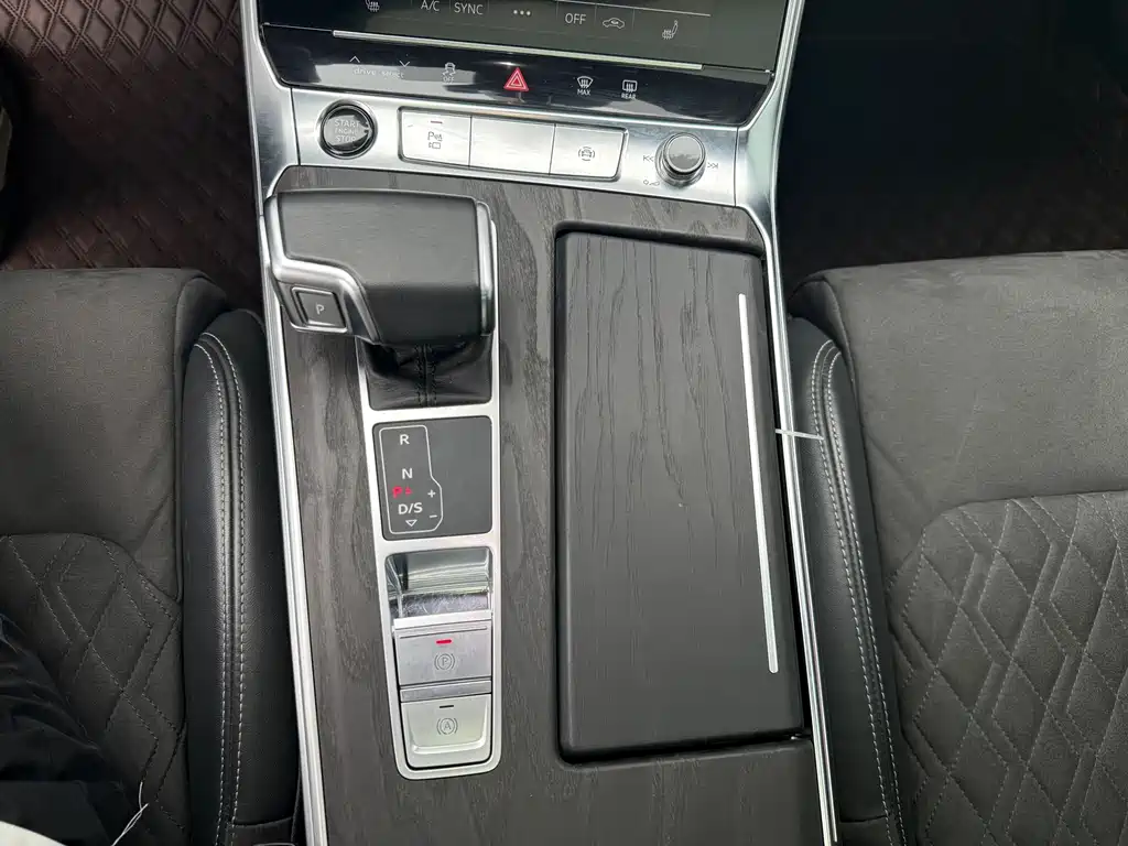 Audi A6L — миниатюра 20