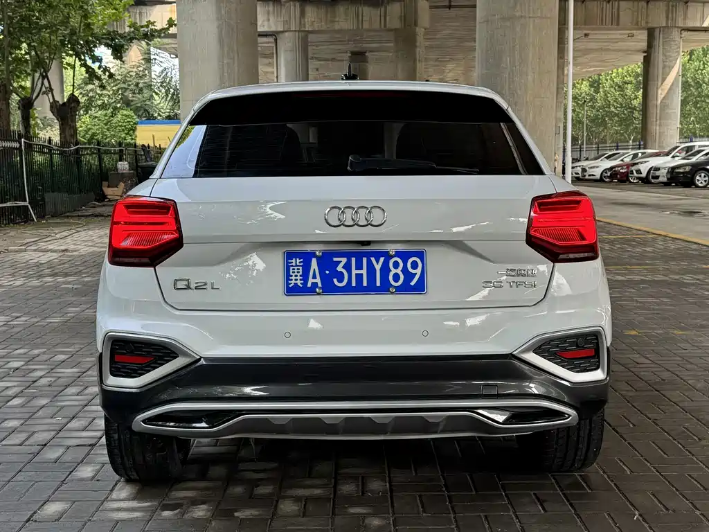 Audi Q2L — миниатюра 6