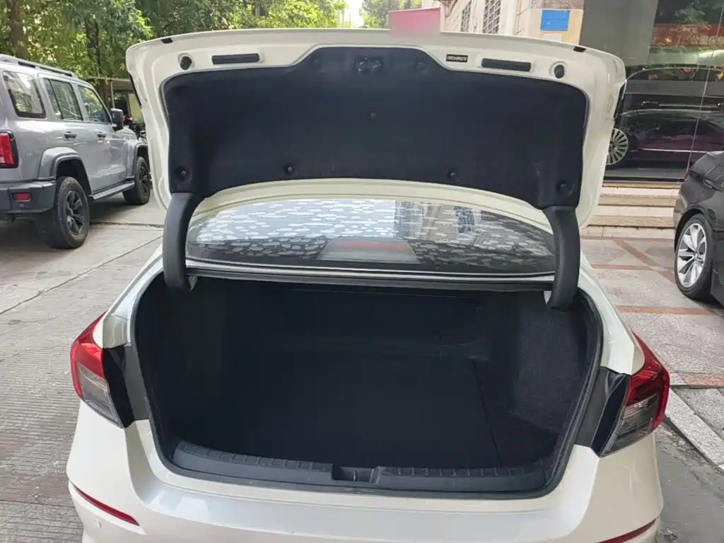 Honda Civic — миниатюра 19