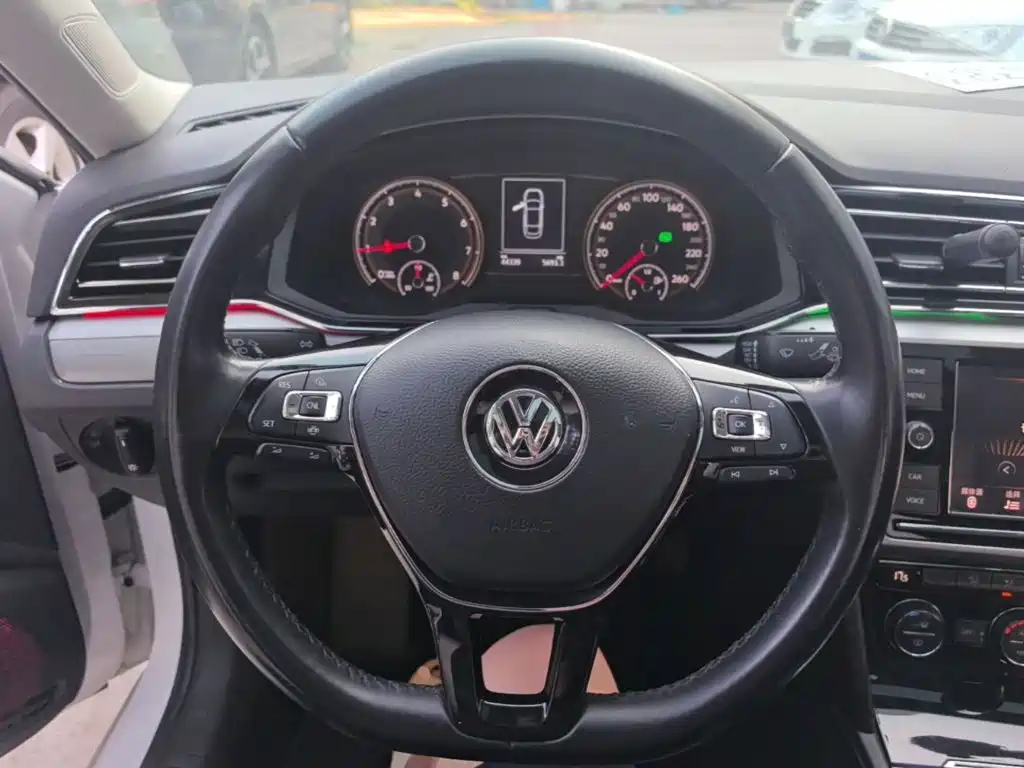 Volkswagen Lamando — миниатюра 11