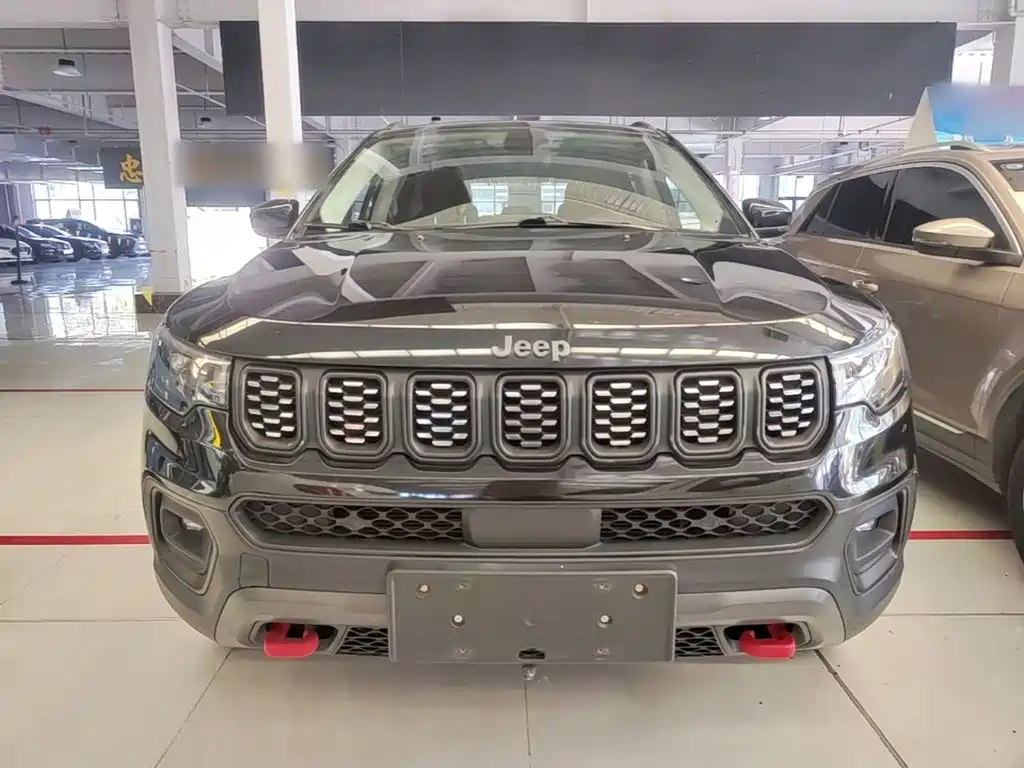 Jeep Compass — миниатюра 3