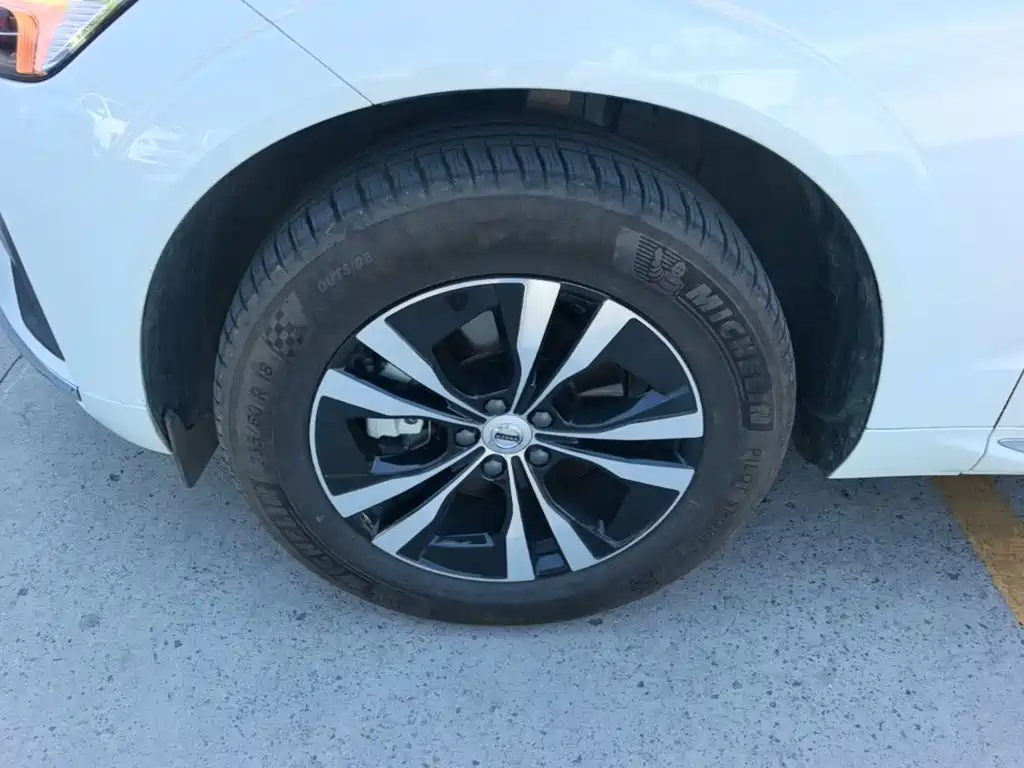 Volvo XC60 — миниатюра 23