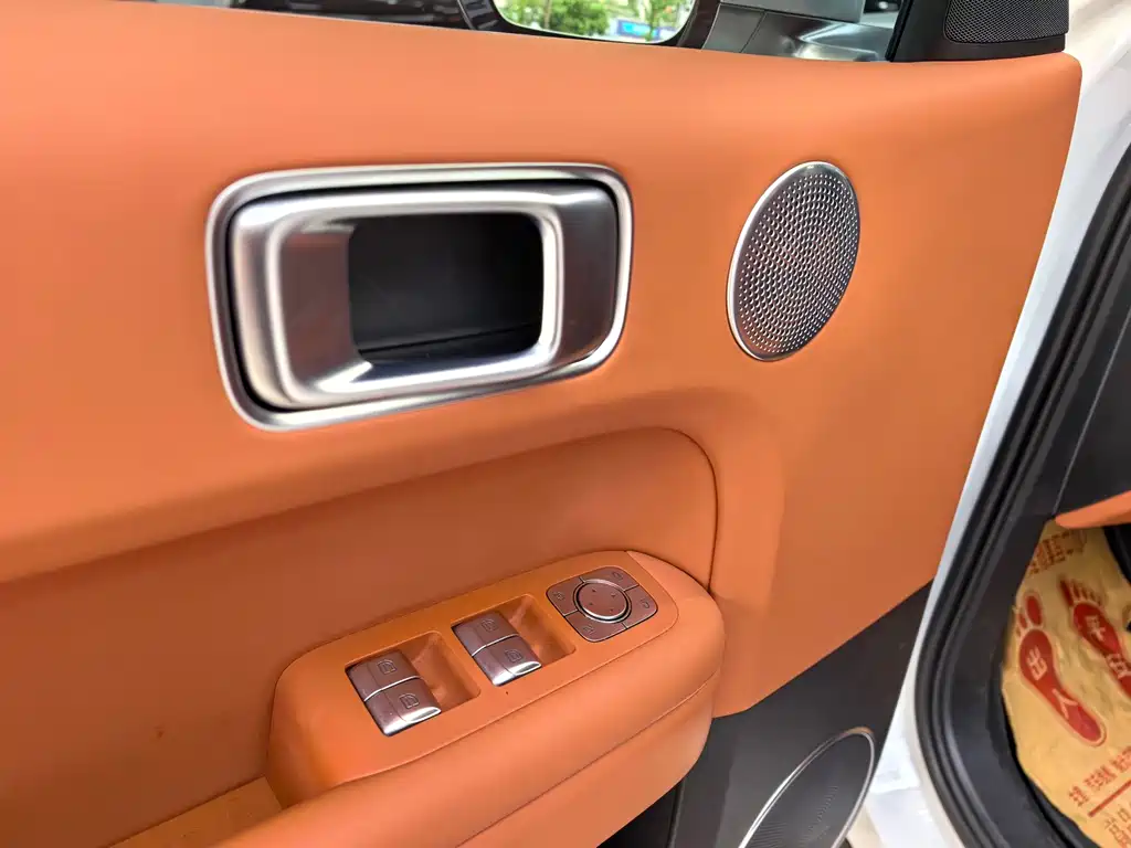 Li Auto Li L6 — миниатюра 20