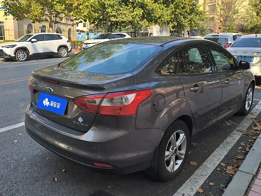 Ford Focus — миниатюра 3