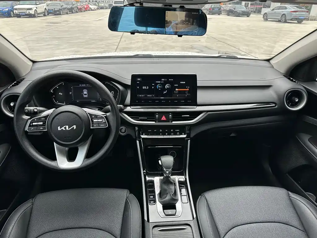 Kia K3 — миниатюра 17