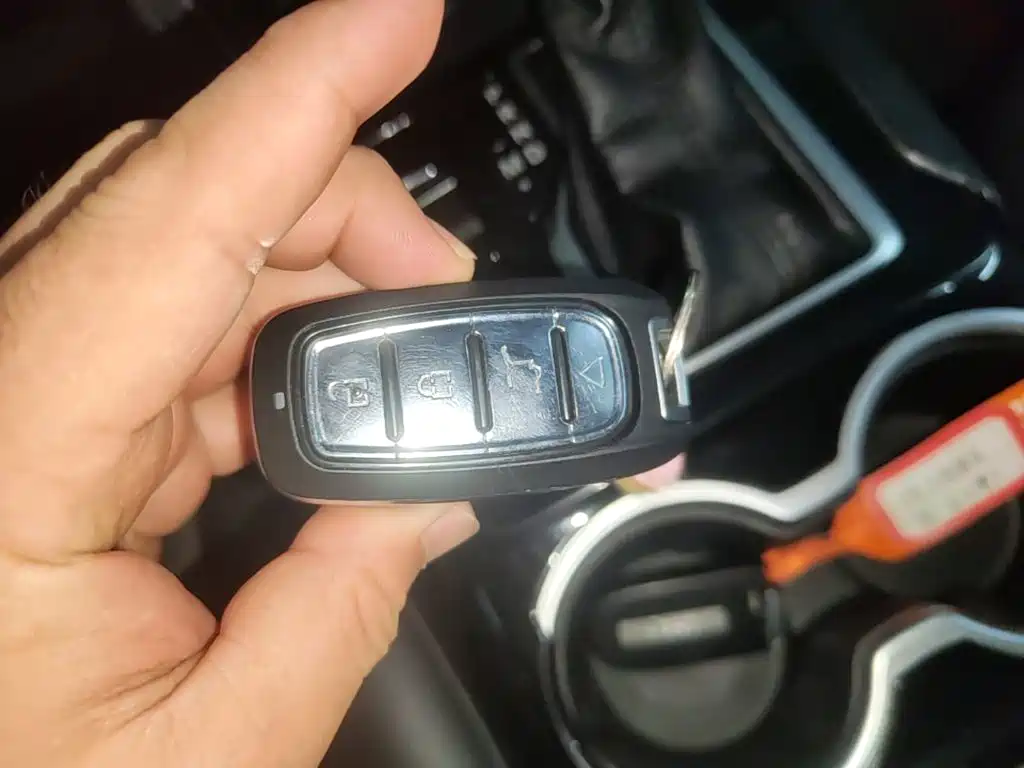 Jeep Grand Commander — миниатюра 9