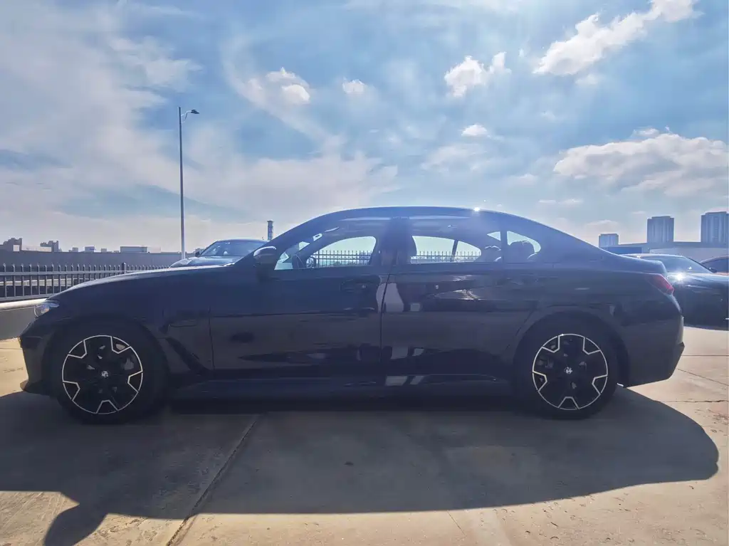 BMW i3 — миниатюра 5