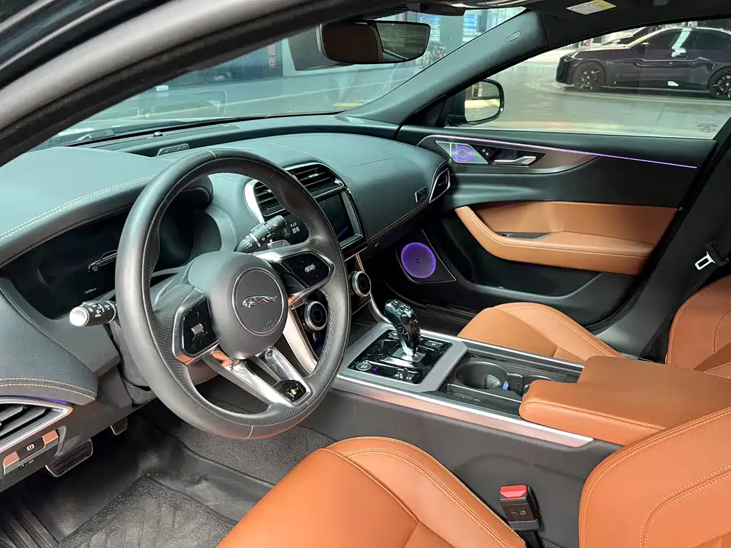 Jaguar XEL — миниатюра 5