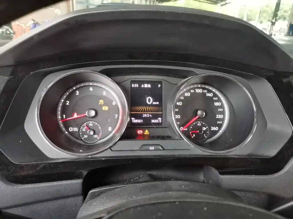 Volkswagen Tiguan L — миниатюра 12