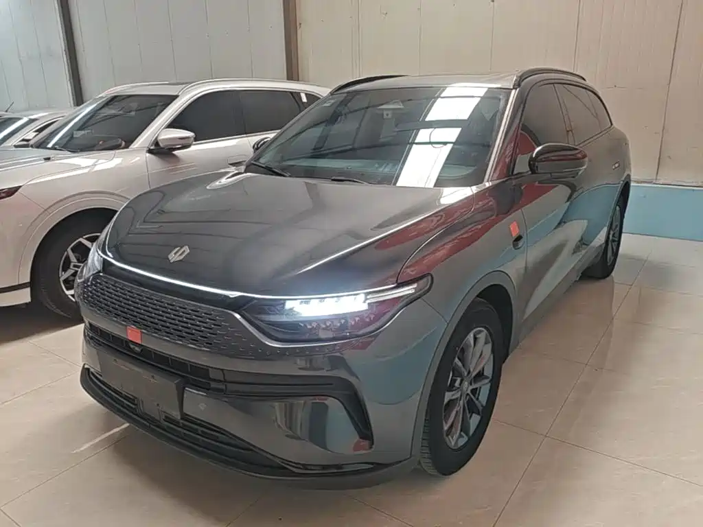 Leapmotor Leapmotor C11 — миниатюра 2