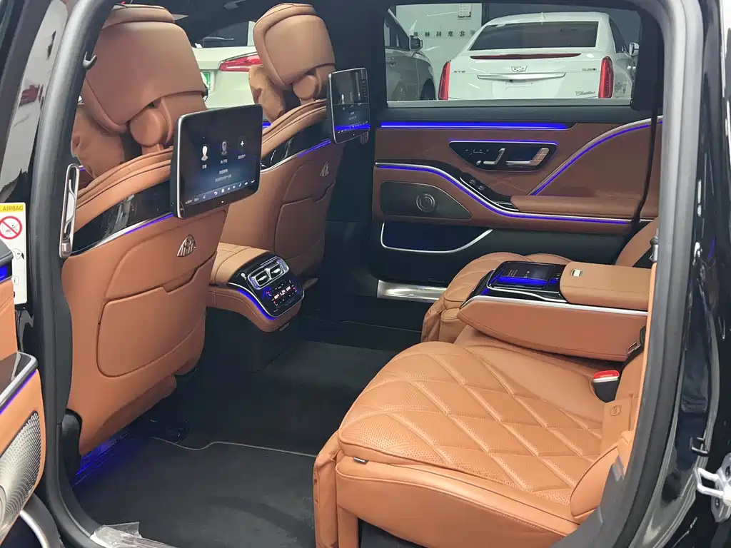 Mercedes-Benz S-Class — миниатюра 21