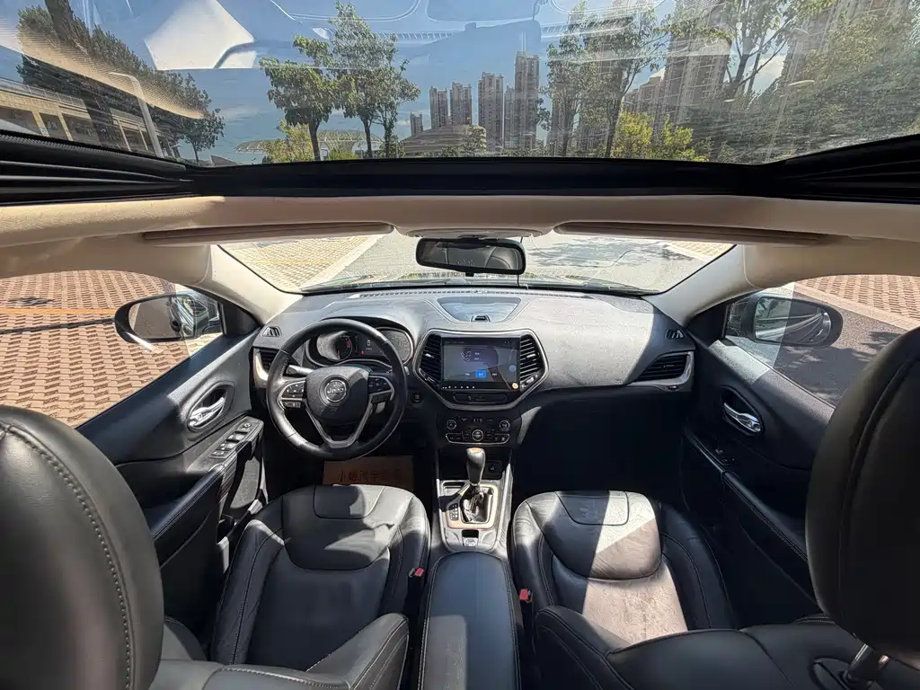Buick Verano — миниатюра 7