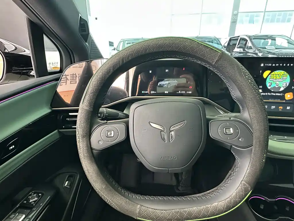 Hongqi Hongqi EH7 — миниатюра 14