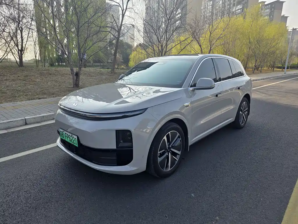 Li Auto IDEAL L6