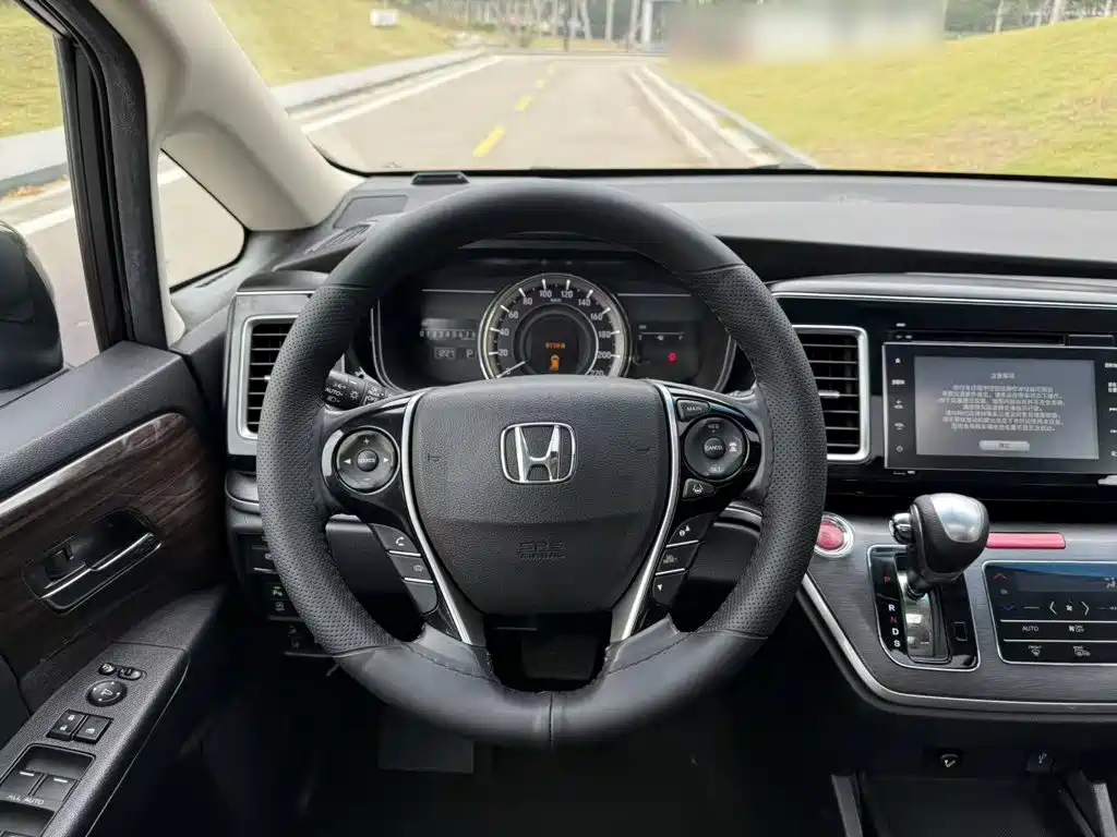 Honda Elysion — миниатюра 11