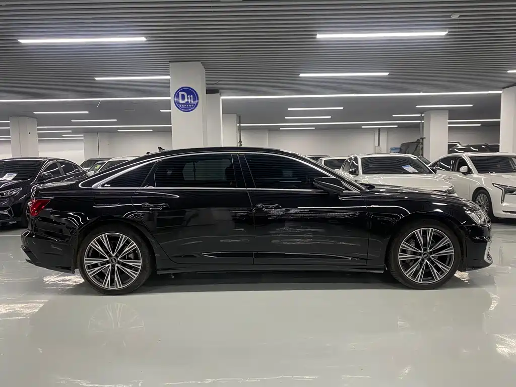 Audi A6L — миниатюра 4