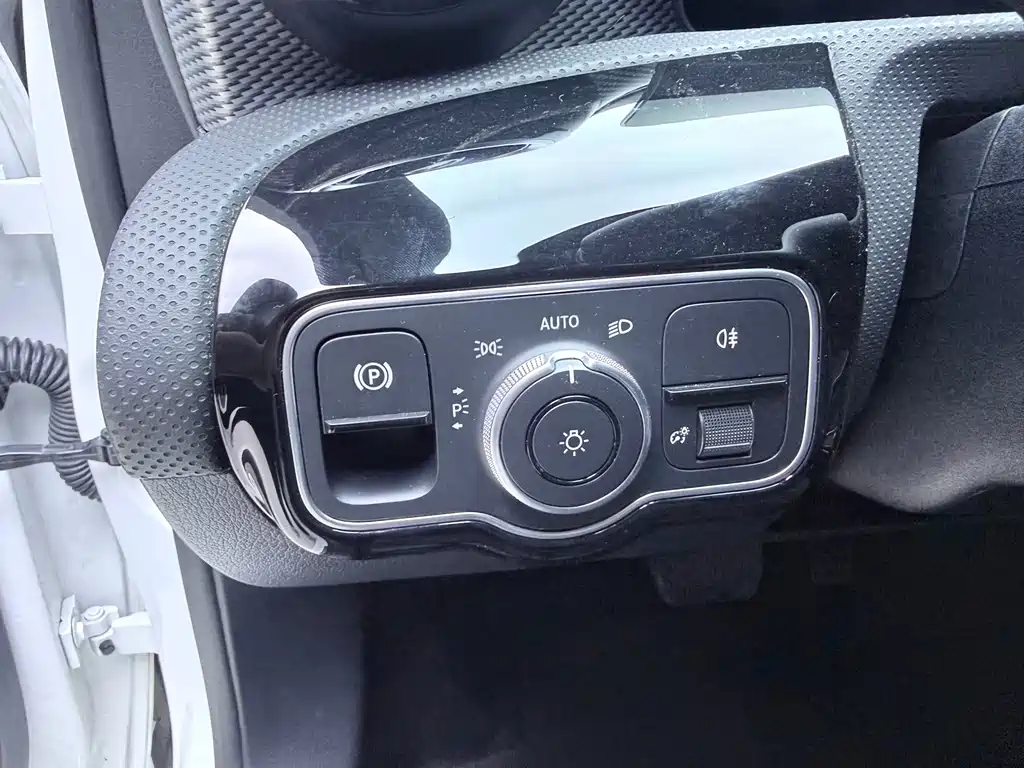 Mercedes-Benz A-Class — миниатюра 17