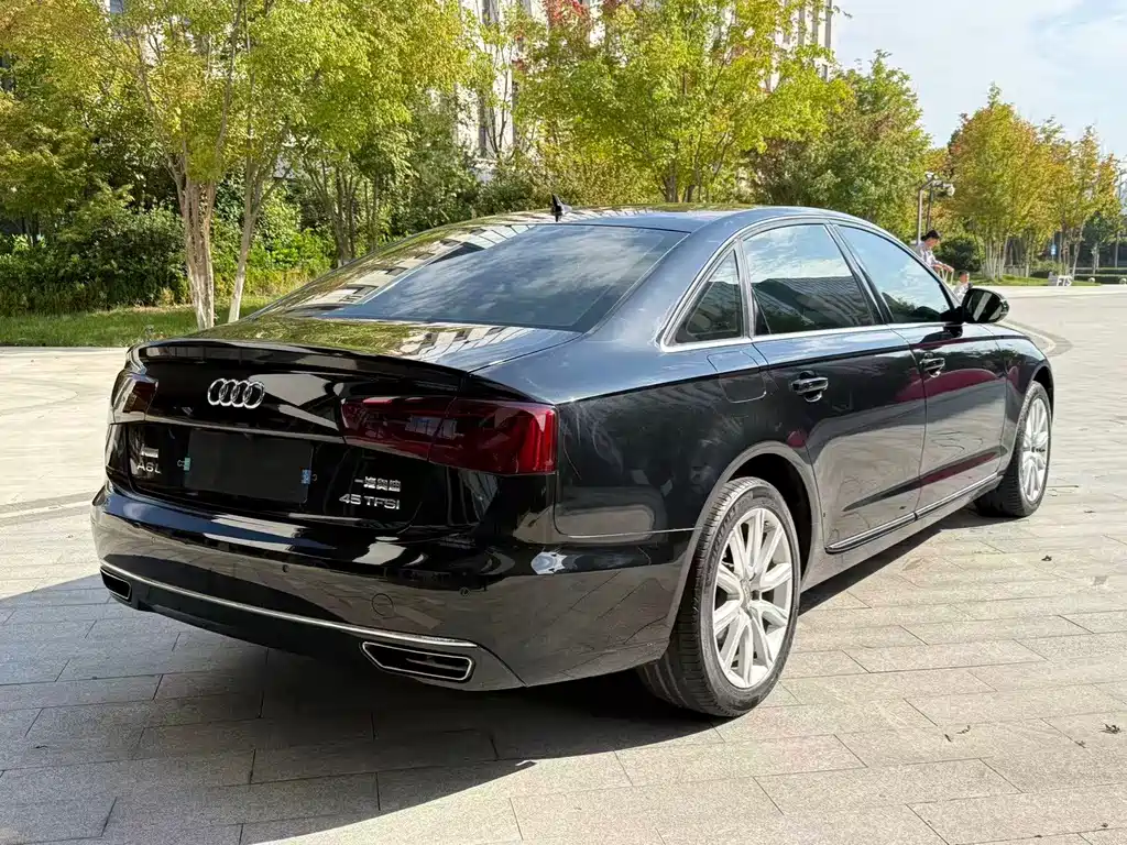 Audi A6L — миниатюра 4