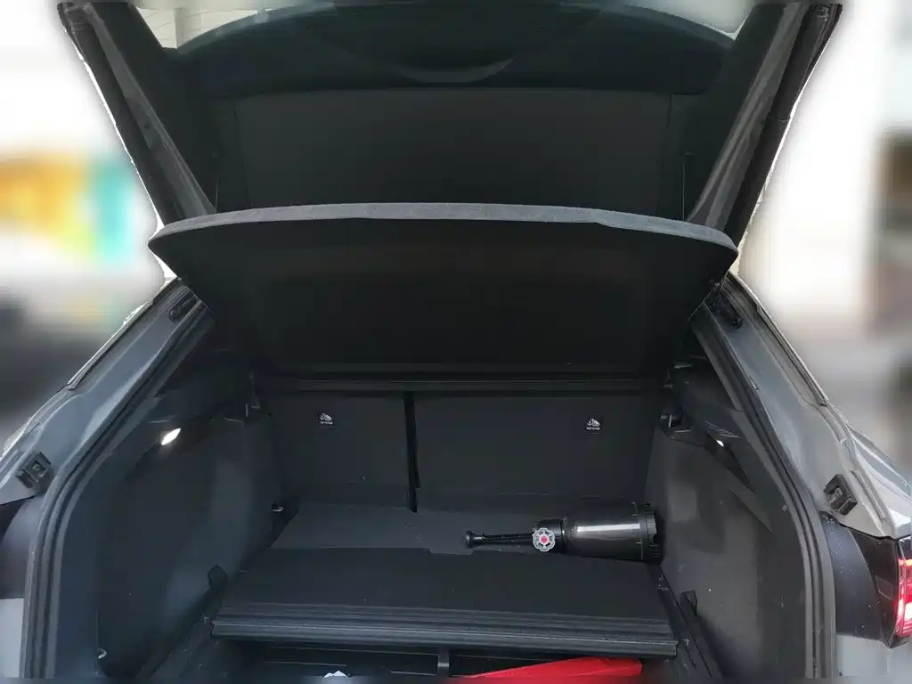 Volkswagen ID.4 Crozz — миниатюра 10