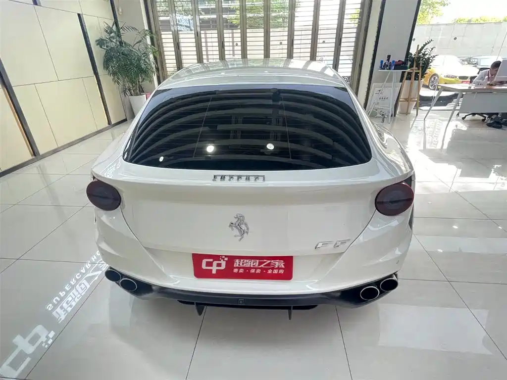 Ferrari FF 2012 6.3L V12