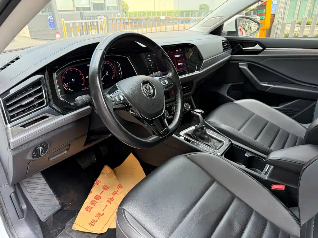 Volkswagen Sagitar — миниатюра 7