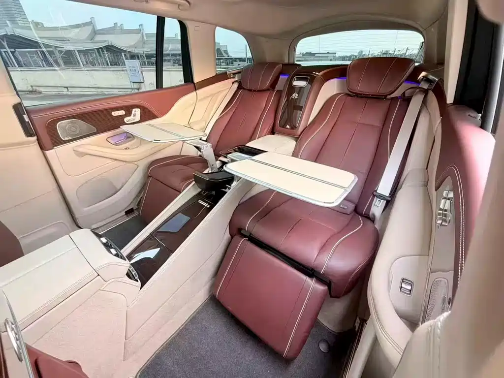 Mercedes-Benz GLS — миниатюра 6