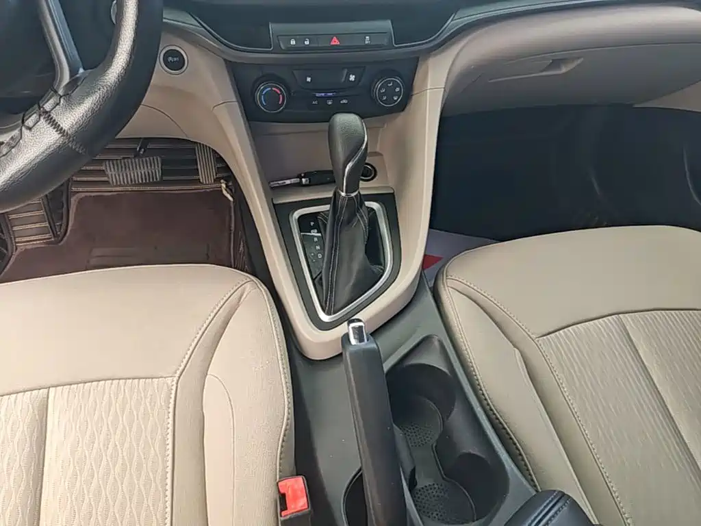 Buick Excelle — миниатюра 14