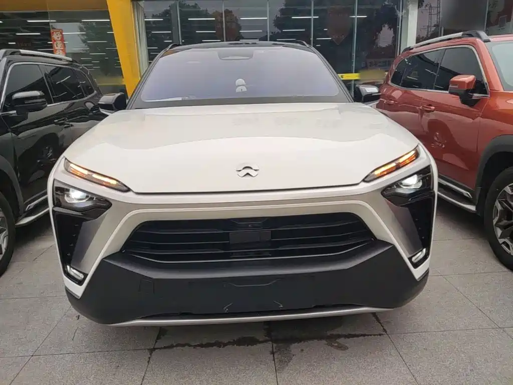 NIO ES8 — миниатюра 3