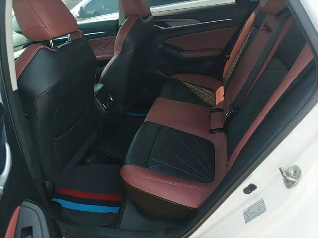 Changan Eado — миниатюра 17