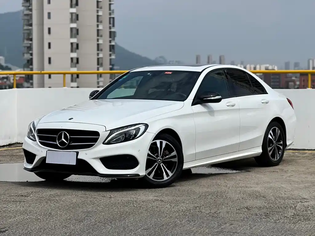 Mercedes-Benz C-Class — миниатюра 14