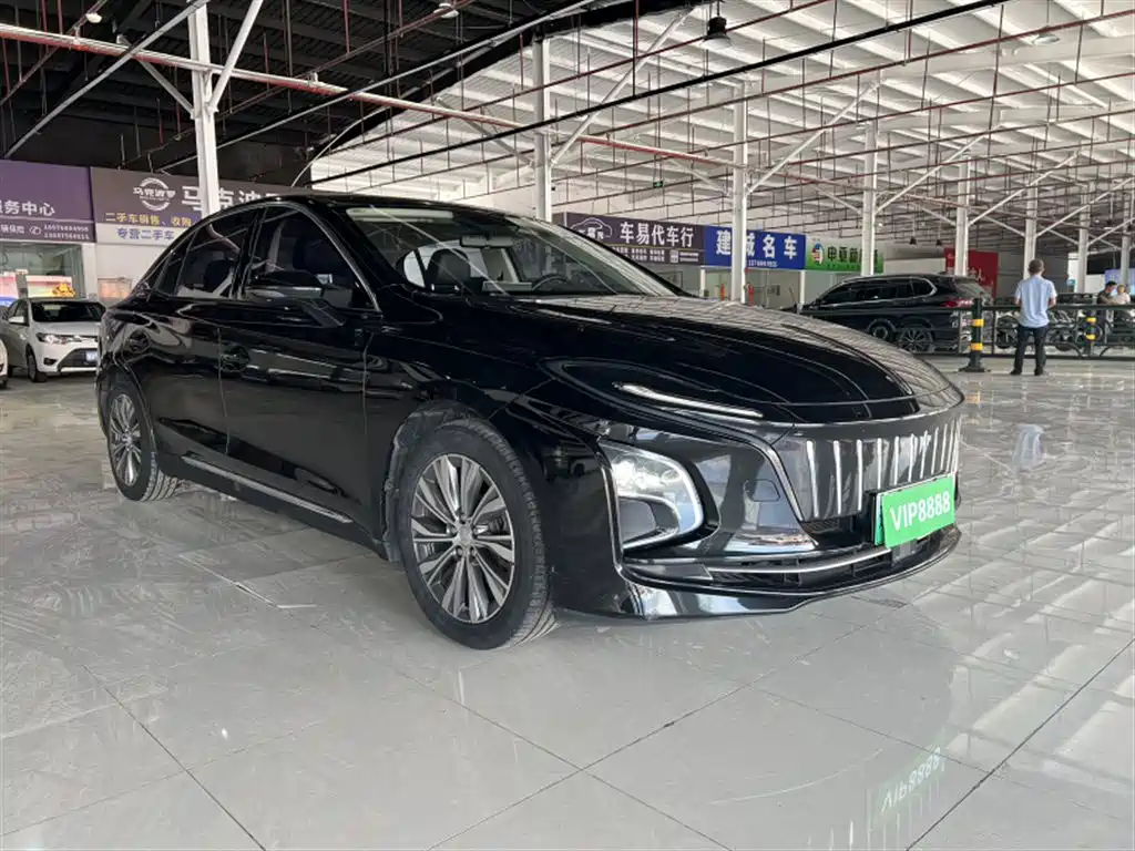 Hongqi Hongqi E-QM5 — миниатюра 3