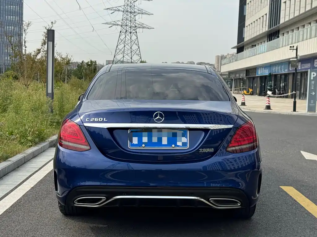 Mercedes-Benz C-Class — миниатюра 10