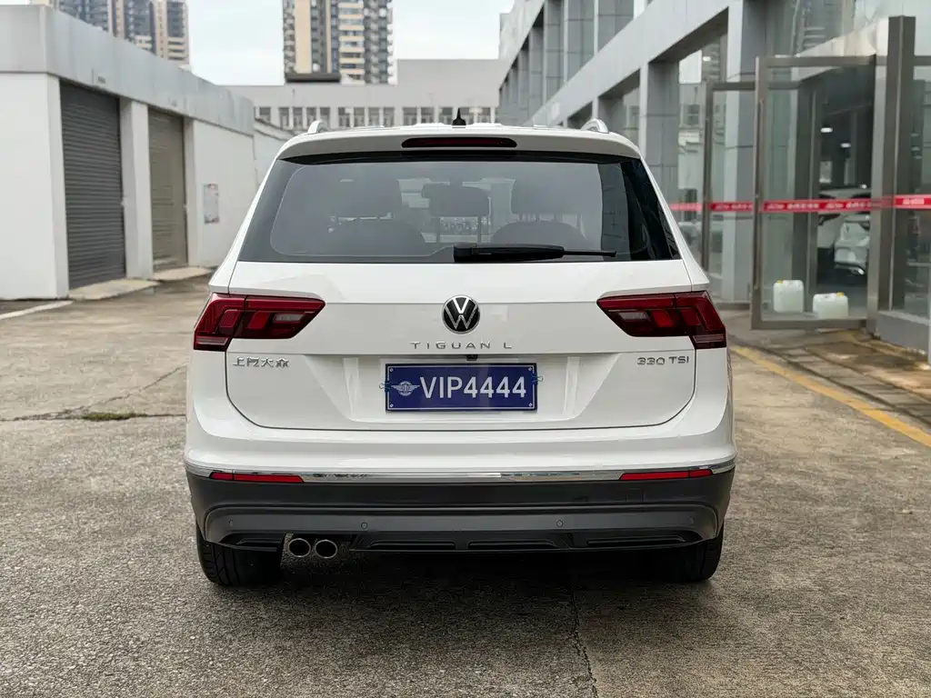 Volkswagen Tiguan L — миниатюра 8