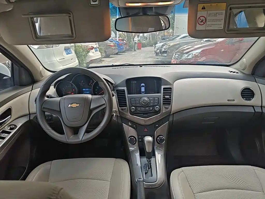 Chevrolet Cruze — миниатюра 10