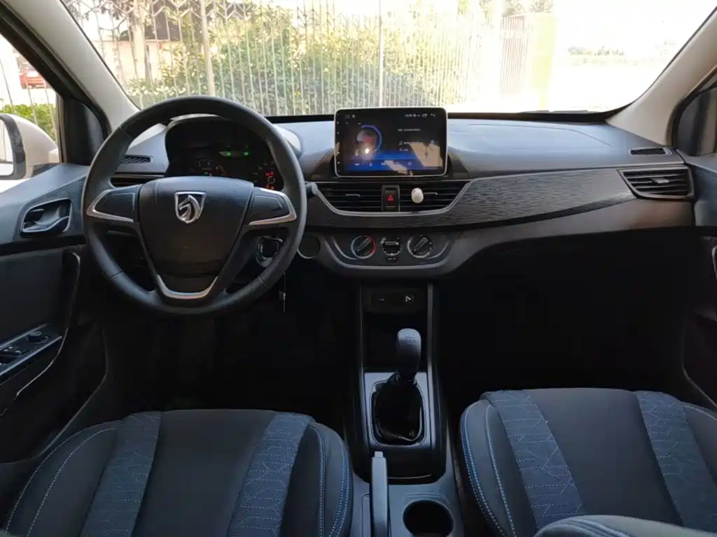 Baojun 310 — миниатюра 10