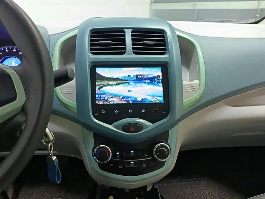 Changan Benben E-Star — миниатюра 13