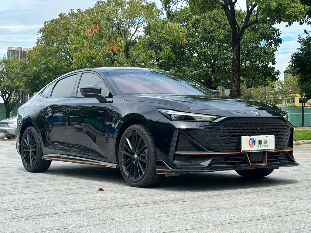 Changan UNI-V — миниатюра 3