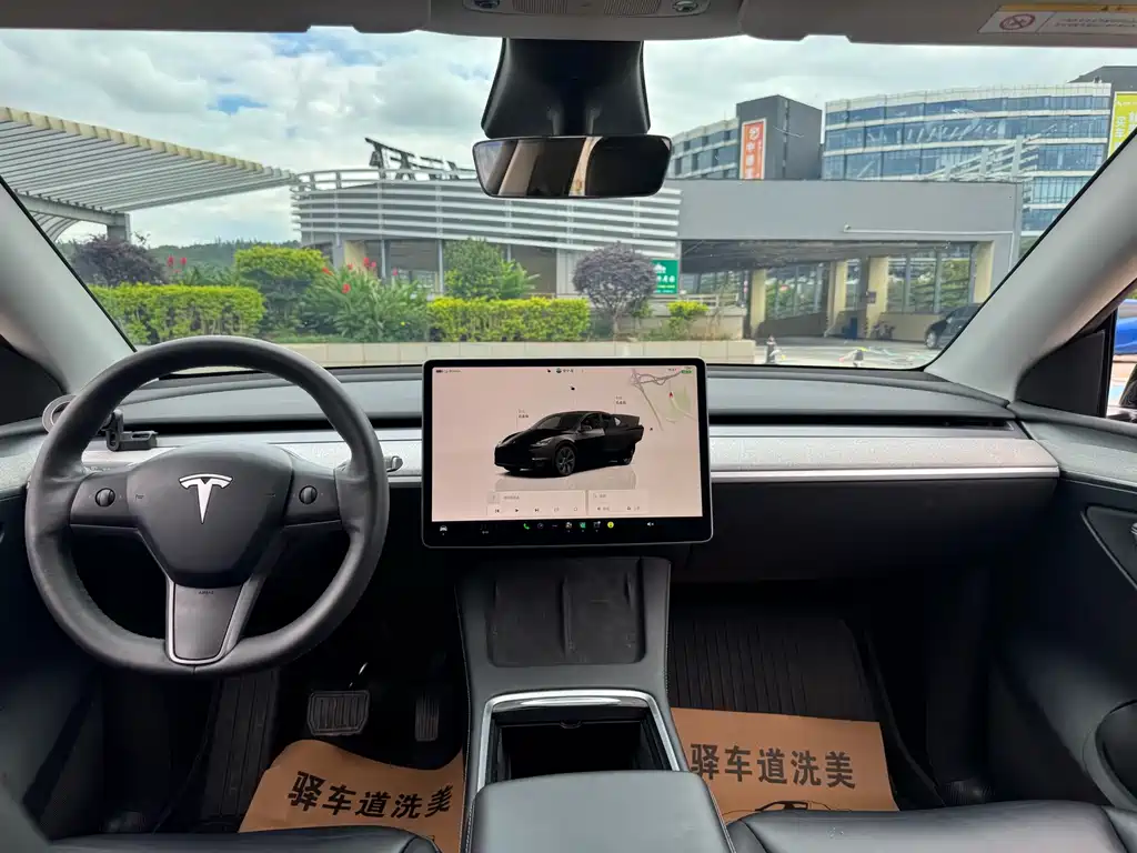 Tesla Model Y — фотографии объявления, Фото 24