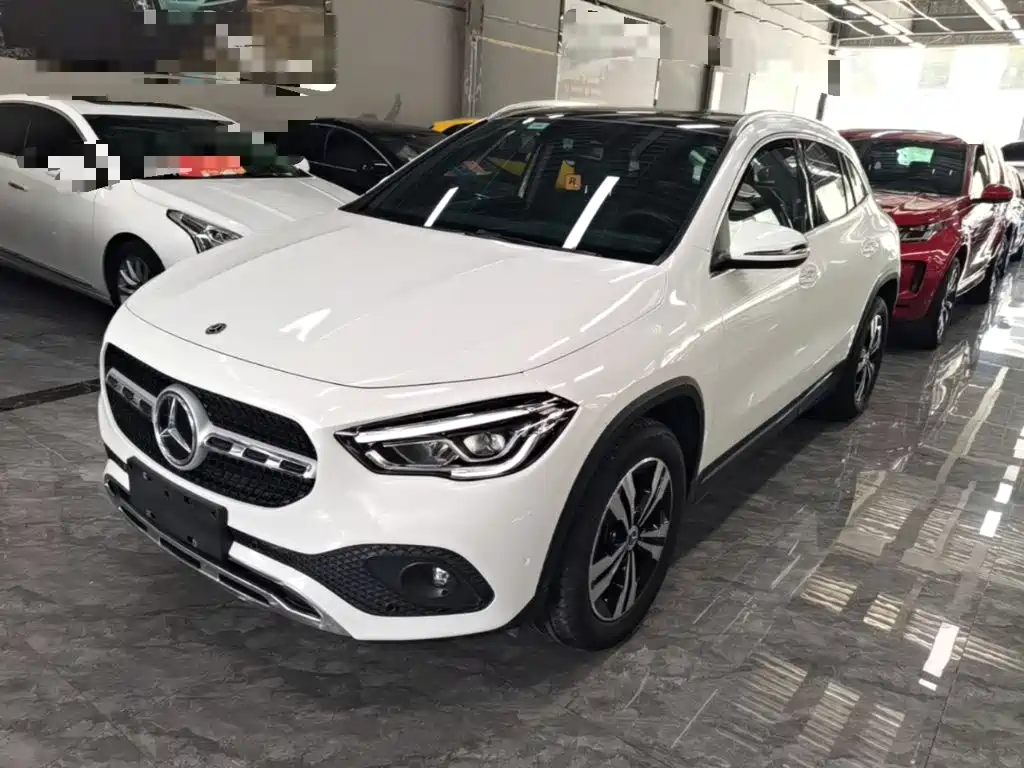 Mercedes-Benz GLA — миниатюра 2