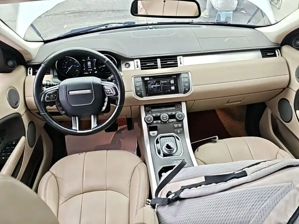 Land Rover Evoque — миниатюра 10