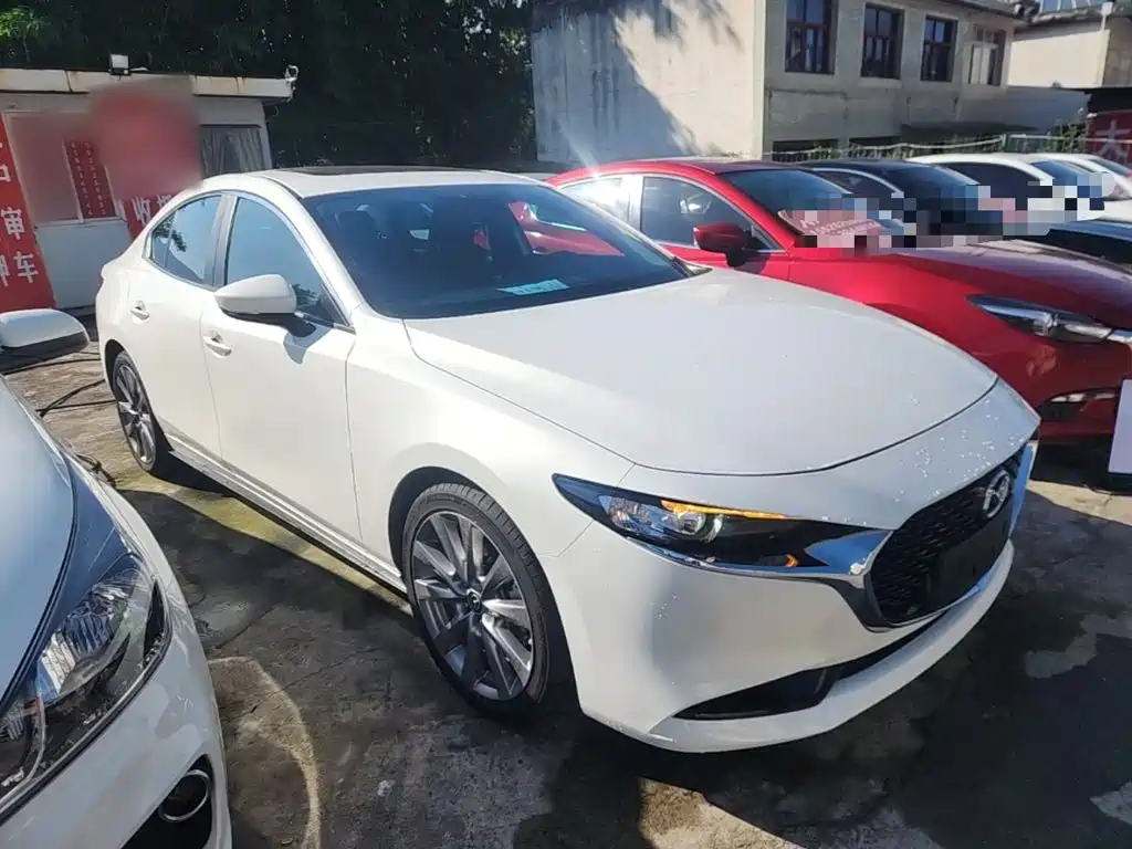 Mazda 3 Axela — миниатюра 4
