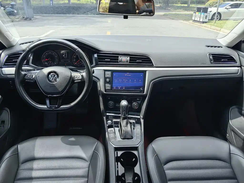 Volkswagen Lamando — миниатюра 6