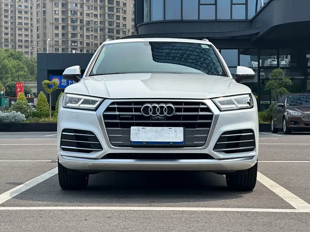 Audi Q5L 2020 45 TFSI Premium Sport