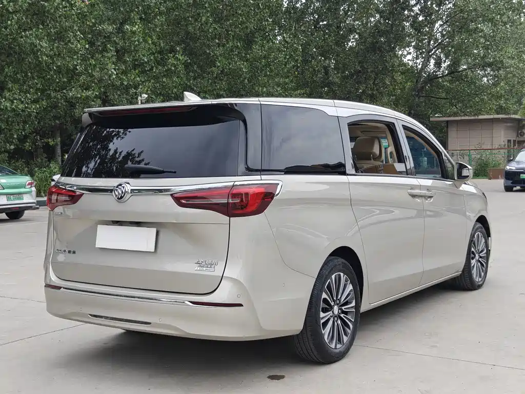 Buick GL8 2022 ES 653T Luxury