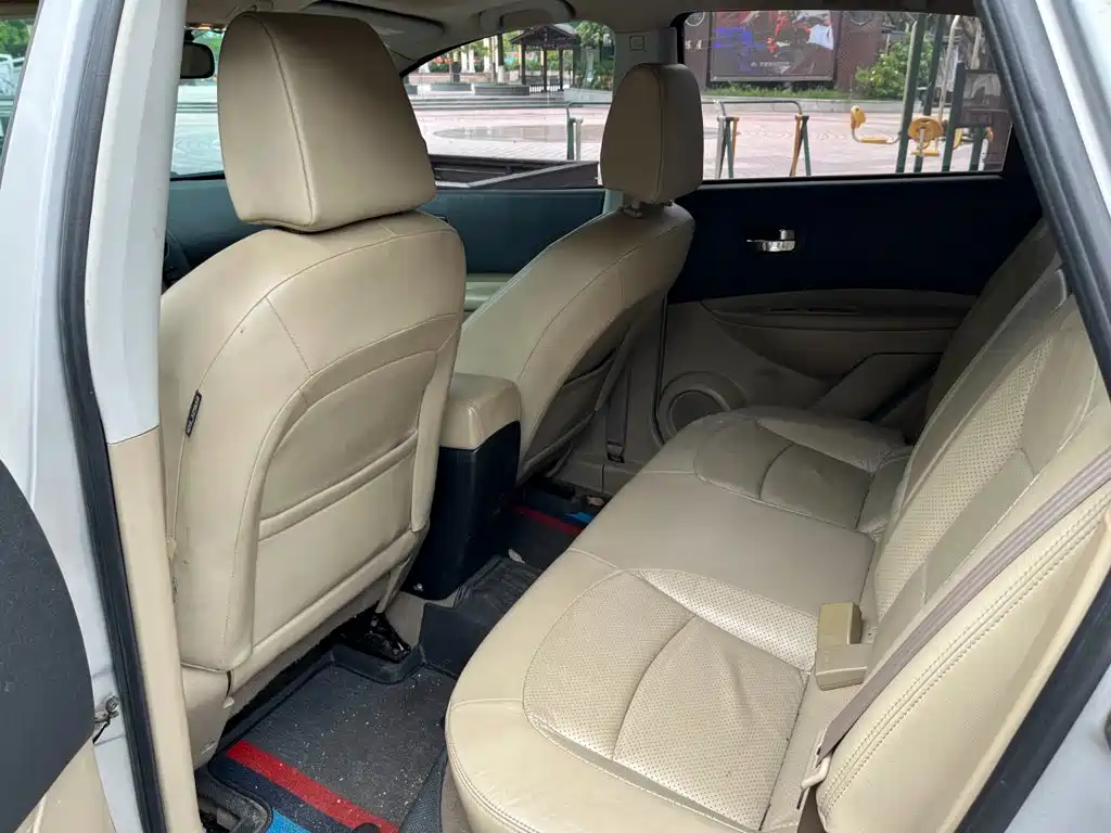 Nissan Qashqai — миниатюра 6