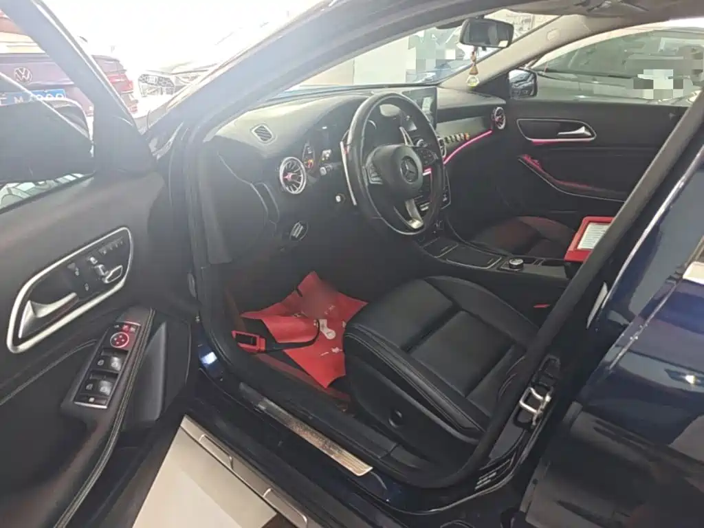 Mercedes-Benz GLA — миниатюра 16