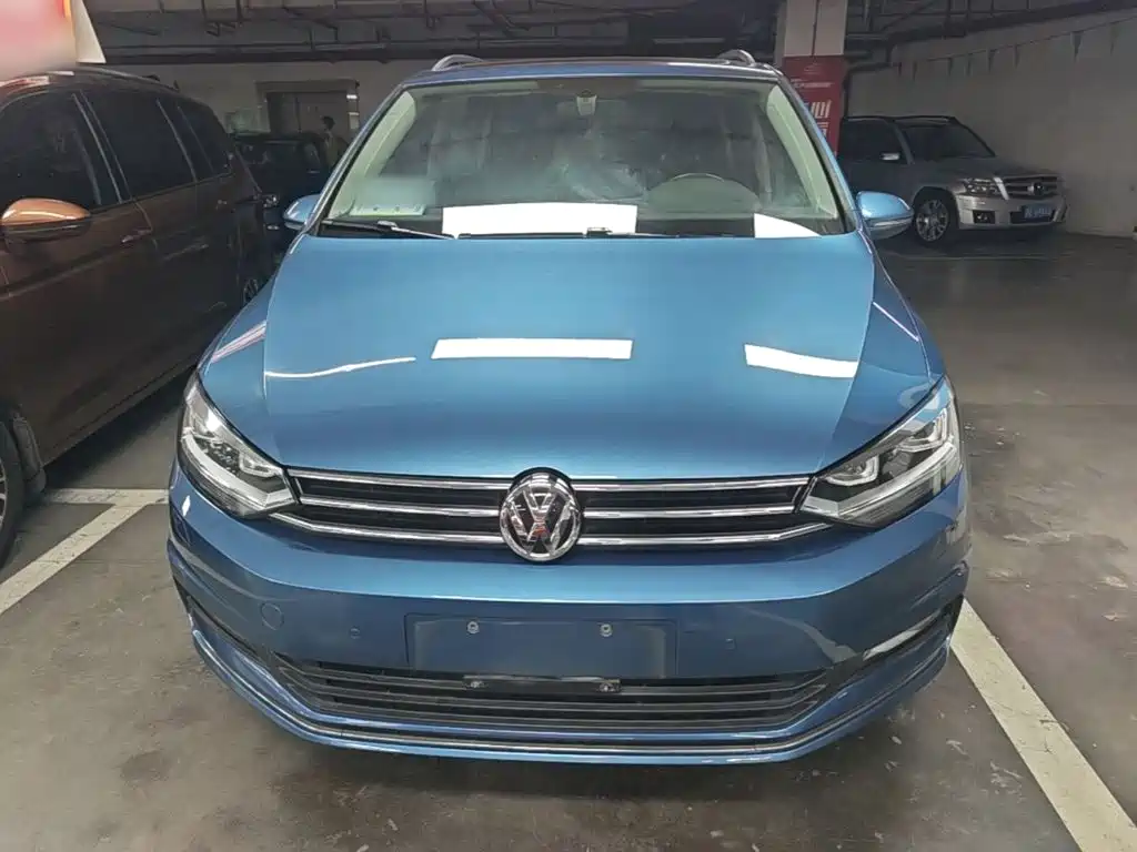 Volkswagen Touran — миниатюра 3