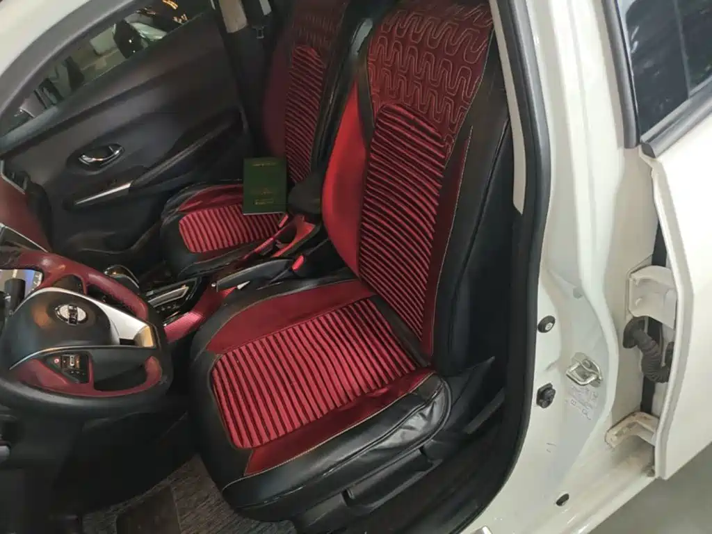Nissan Bluebird — миниатюра 15