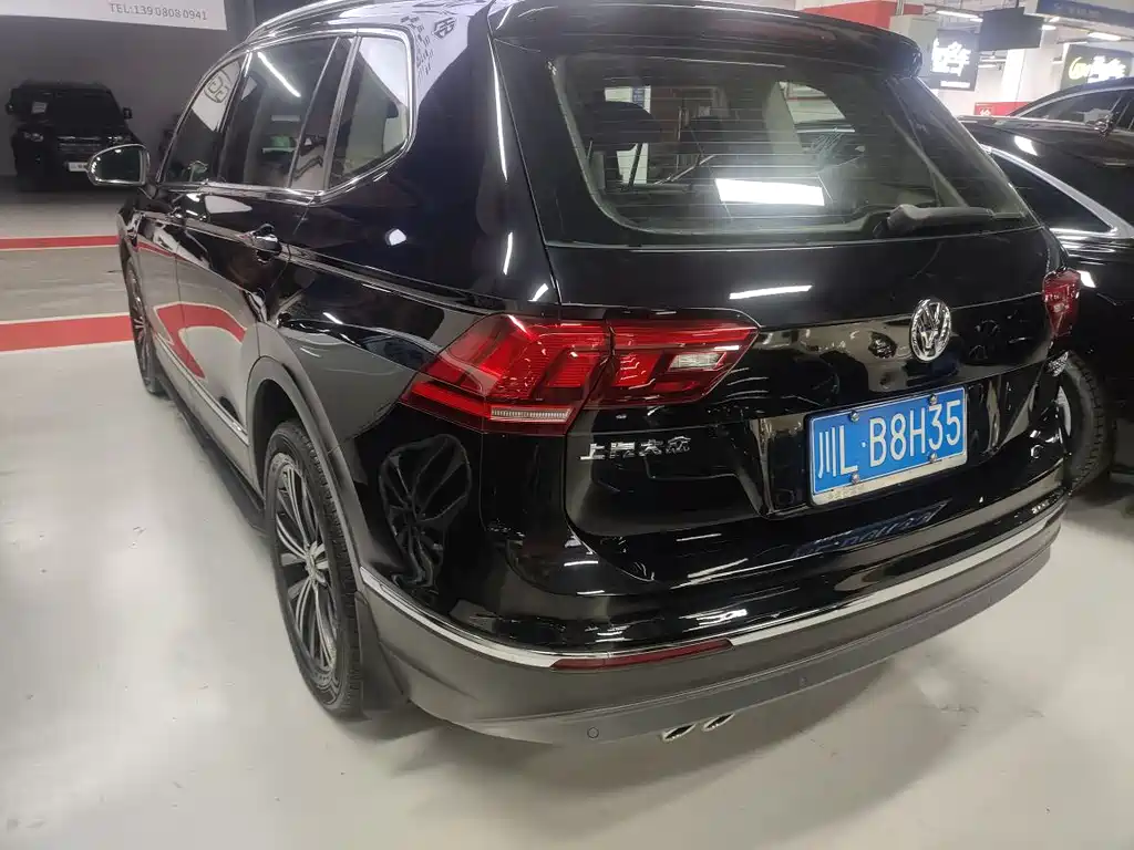 Volkswagen Tiguan L L 2019 330TSI AT Comfort VI